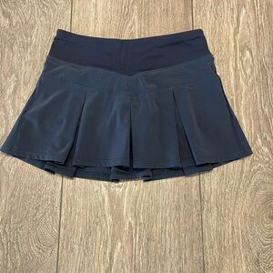 Ivivva Fast Drill Skirt Navy Blue - Size 8